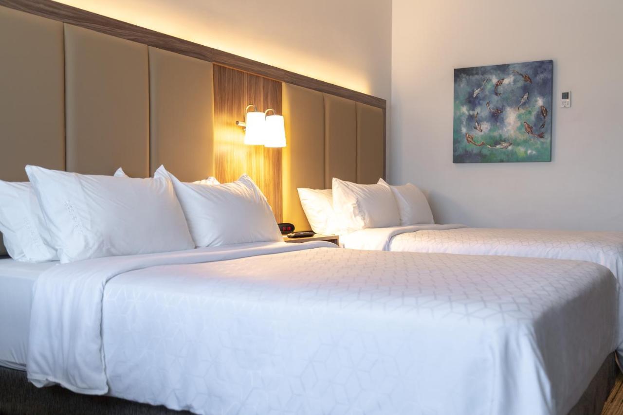 Holiday Inn Express & Suites - Ensenada Centro By Ihg Exterior foto